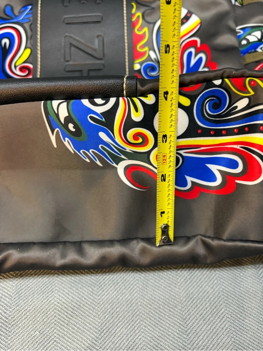 Meizhidao backpack/handle/book bag, Asian dragon, pattern, travel side pockets